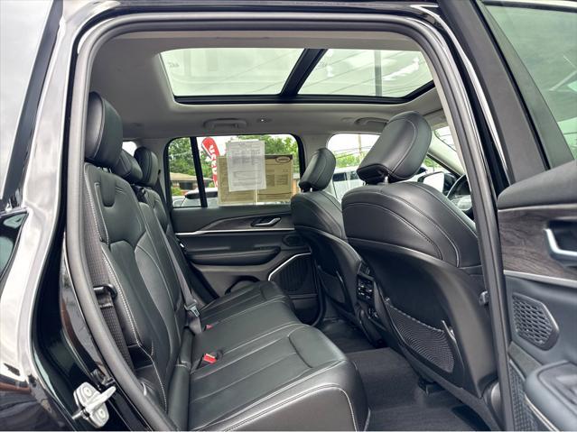 used 2022 Jeep Grand Cherokee car, priced at $32,995