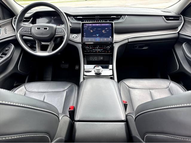 used 2022 Jeep Grand Cherokee car, priced at $32,995
