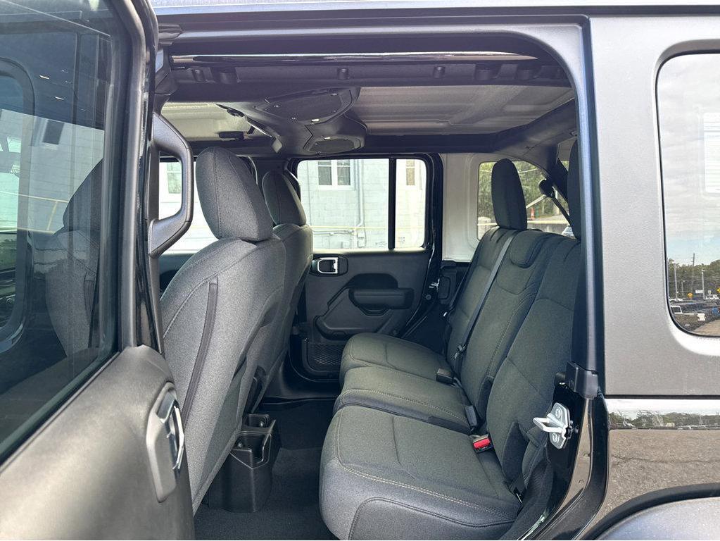 new 2026 Jeep Wrangler car, priced at $44,570