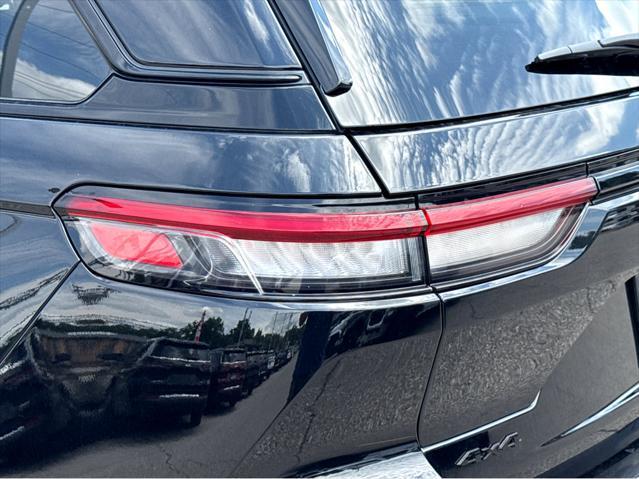 new 2025 Jeep Grand Cherokee car, priced at $55,660