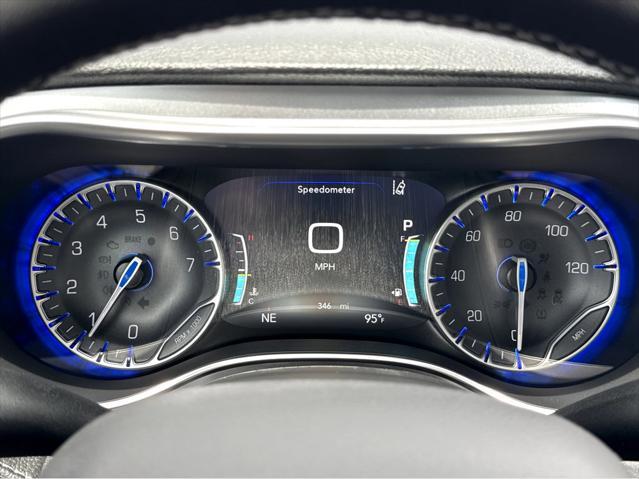 new 2025 Chrysler Pacifica car, priced at $52,845