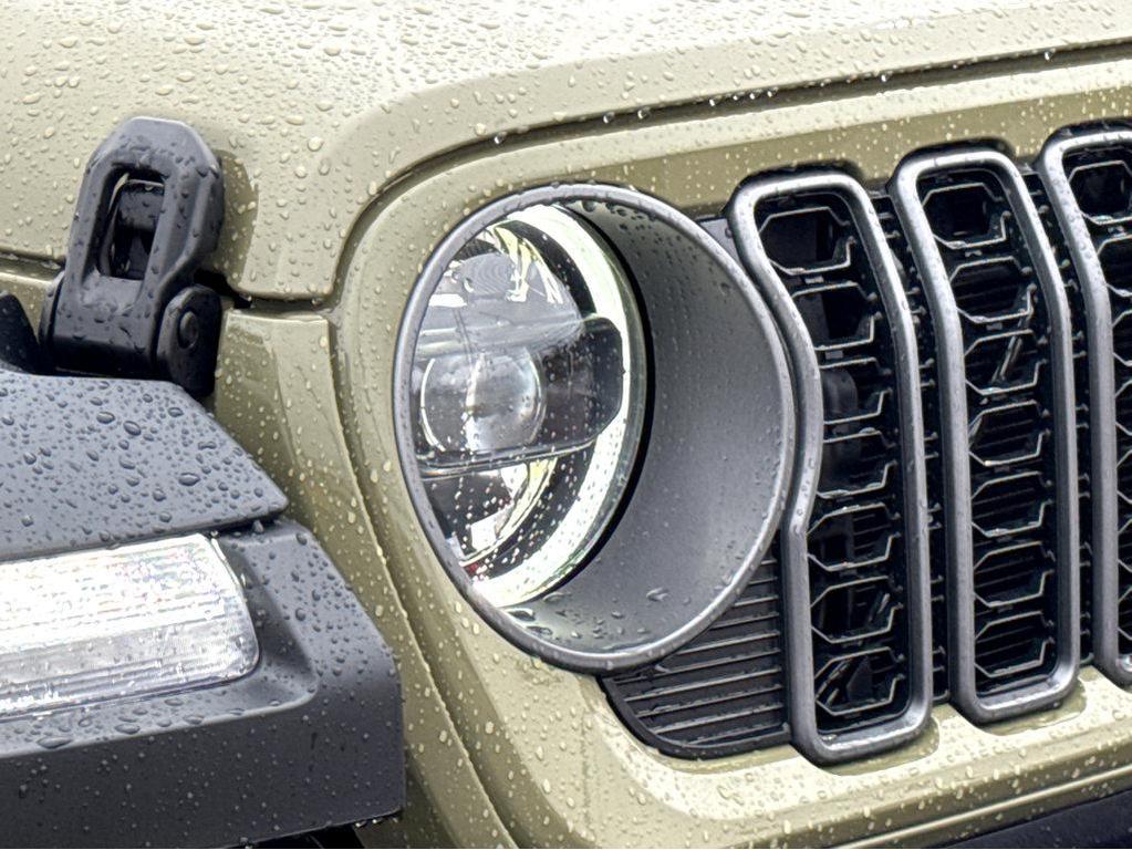 new 2026 Jeep Gladiator car, priced at $58,775