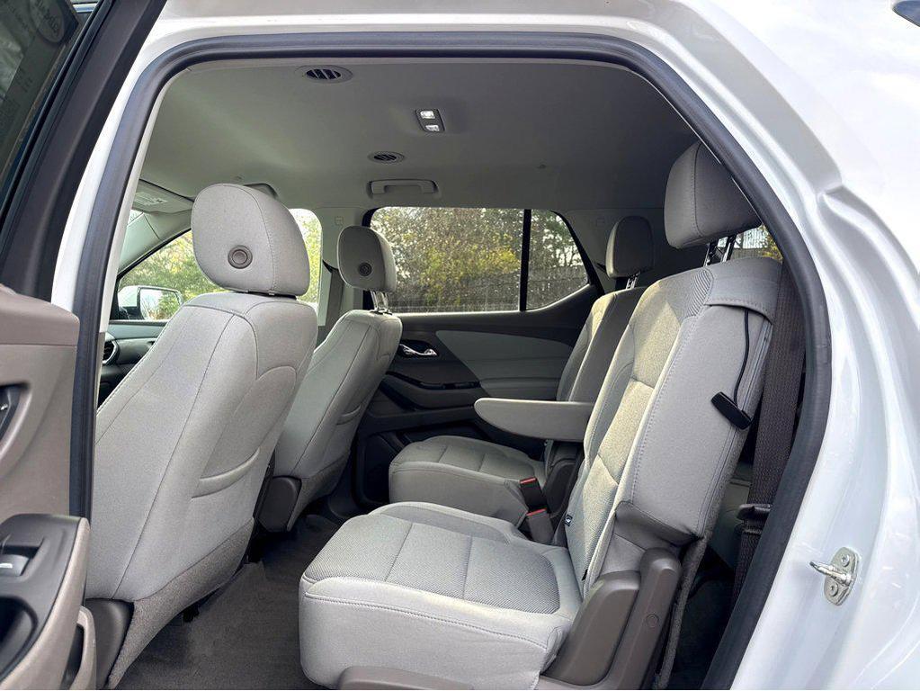 used 2020 Chevrolet Traverse car, priced at $23,500