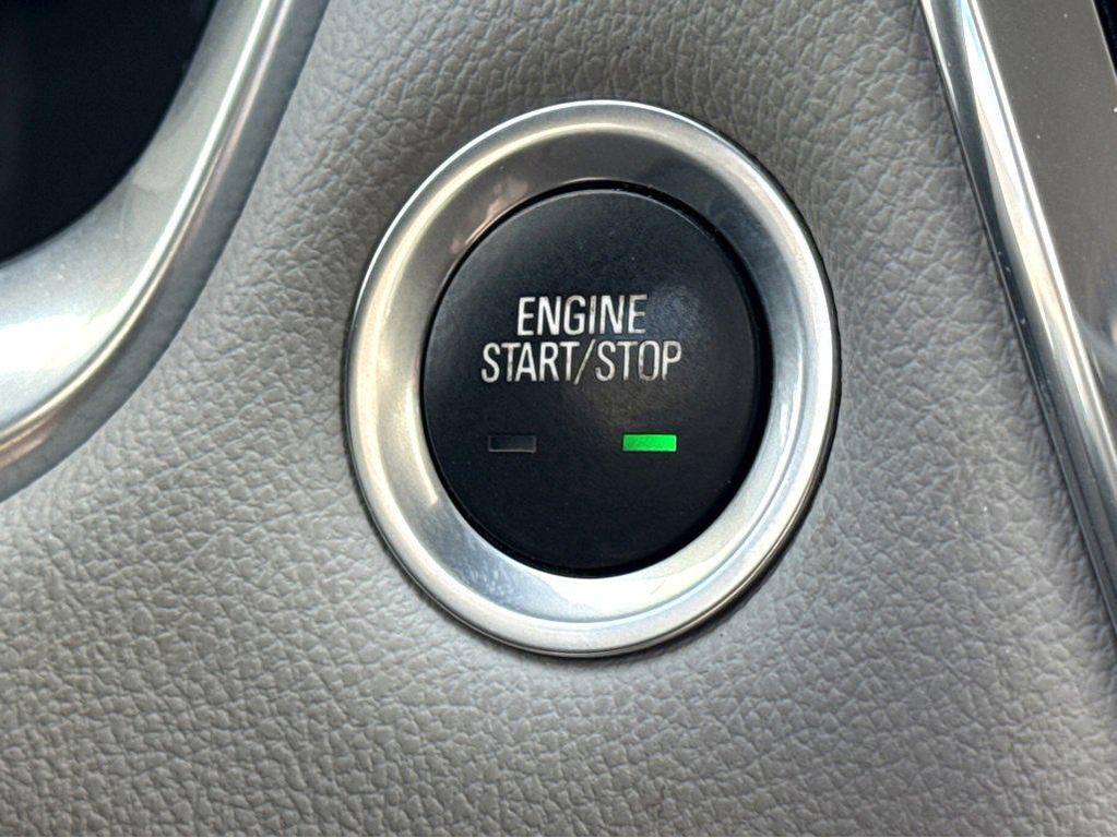 used 2020 Chevrolet Traverse car, priced at $23,500