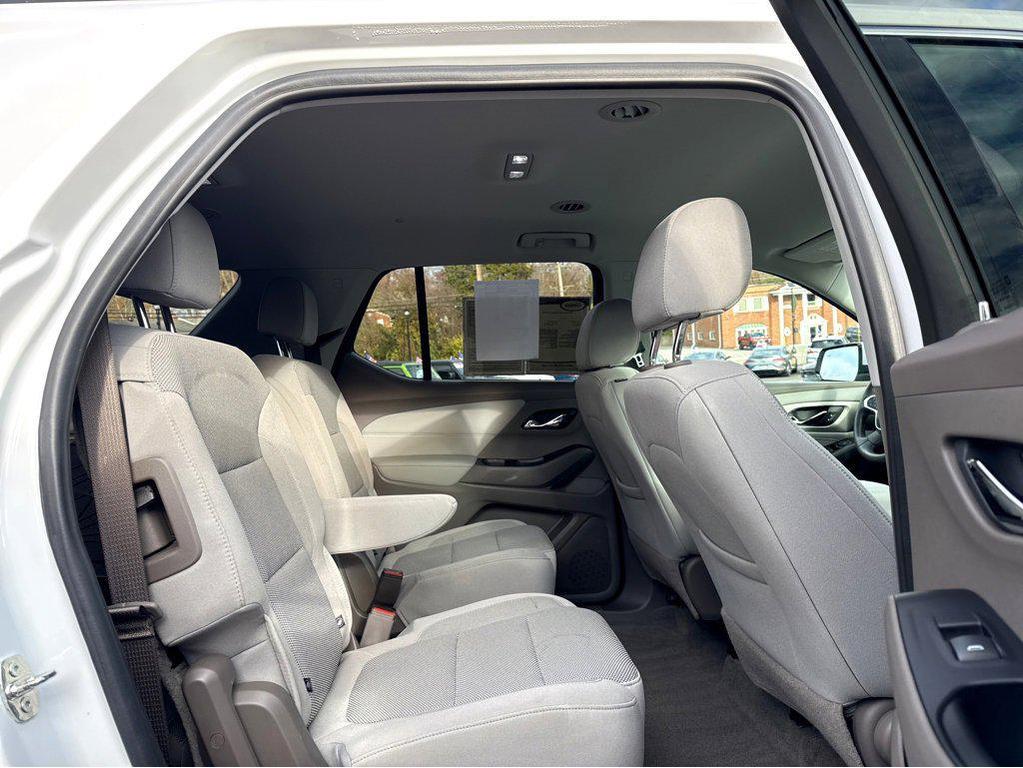 used 2020 Chevrolet Traverse car, priced at $23,500