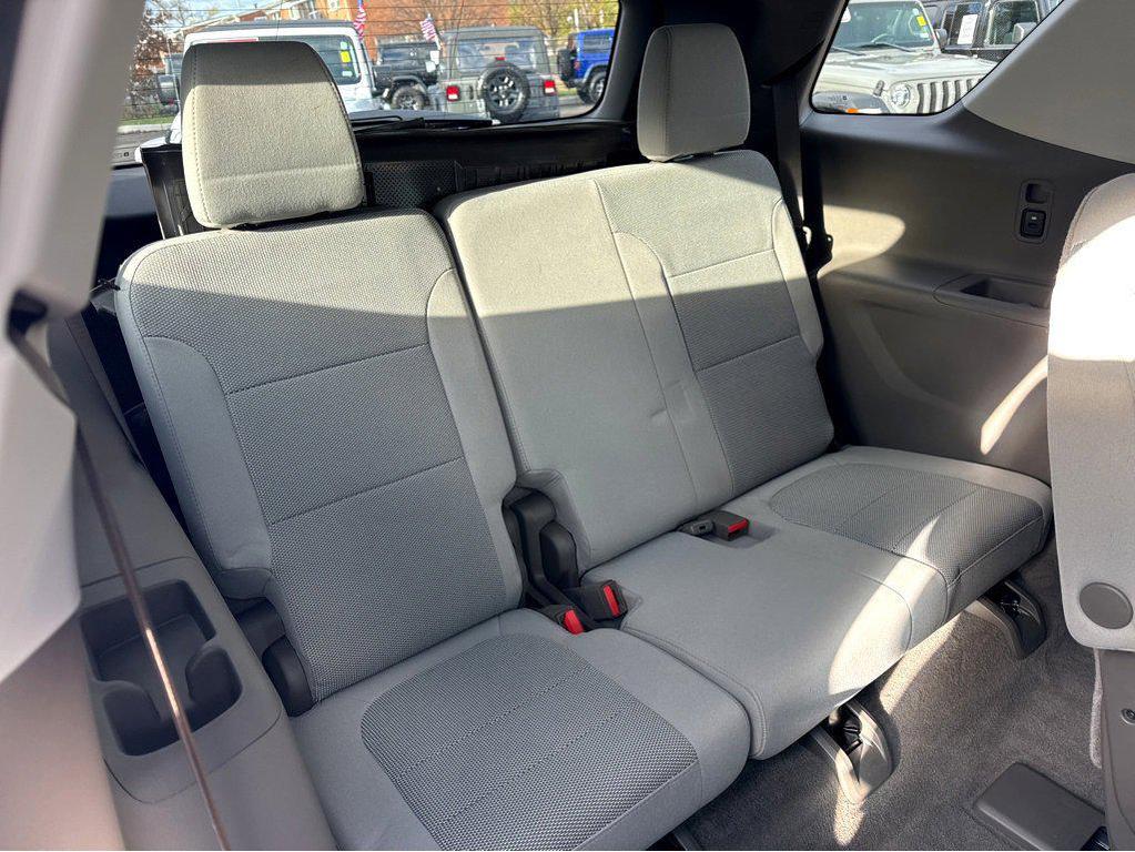 used 2020 Chevrolet Traverse car, priced at $23,500