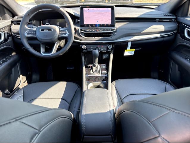new 2025 Jeep Compass car, priced at $40,205