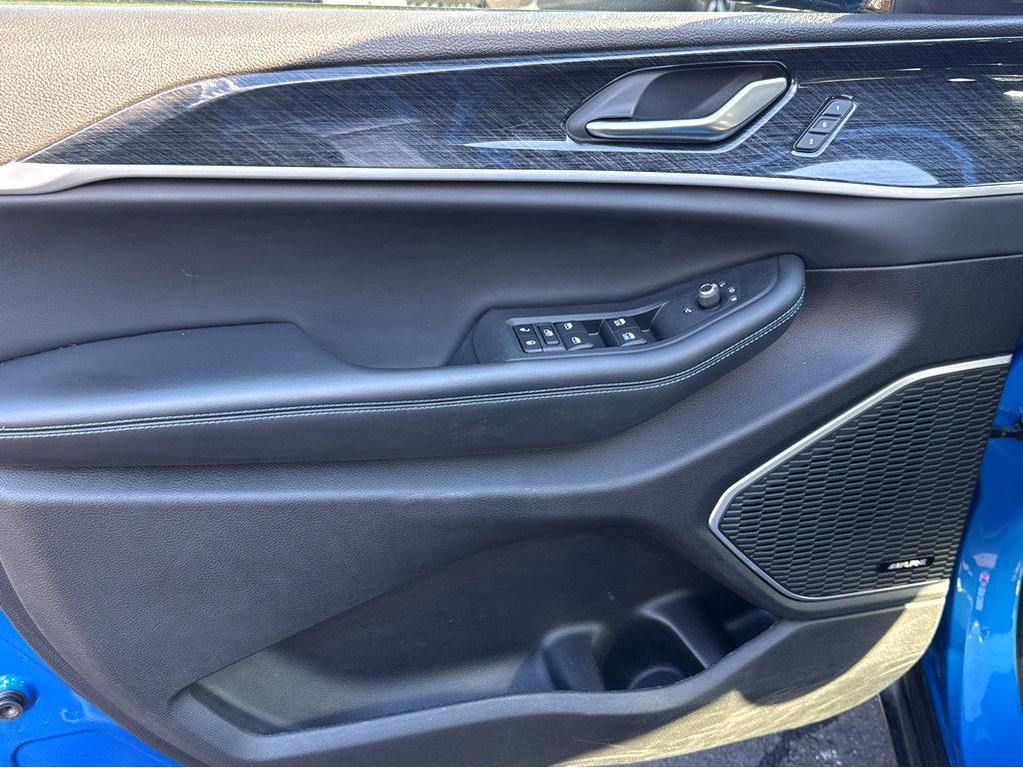 used 2022 Jeep Grand Cherokee 4xe car, priced at $29,725