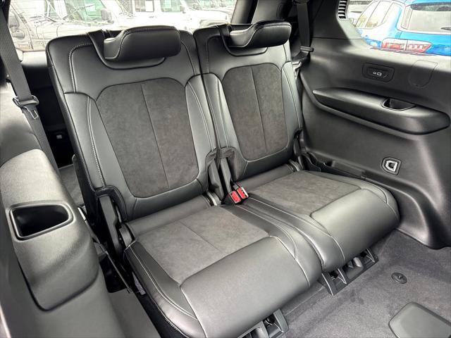 new 2025 Jeep Grand Cherokee L car, priced at $50,375