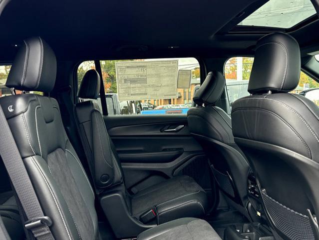 new 2025 Jeep Grand Cherokee L car, priced at $50,375