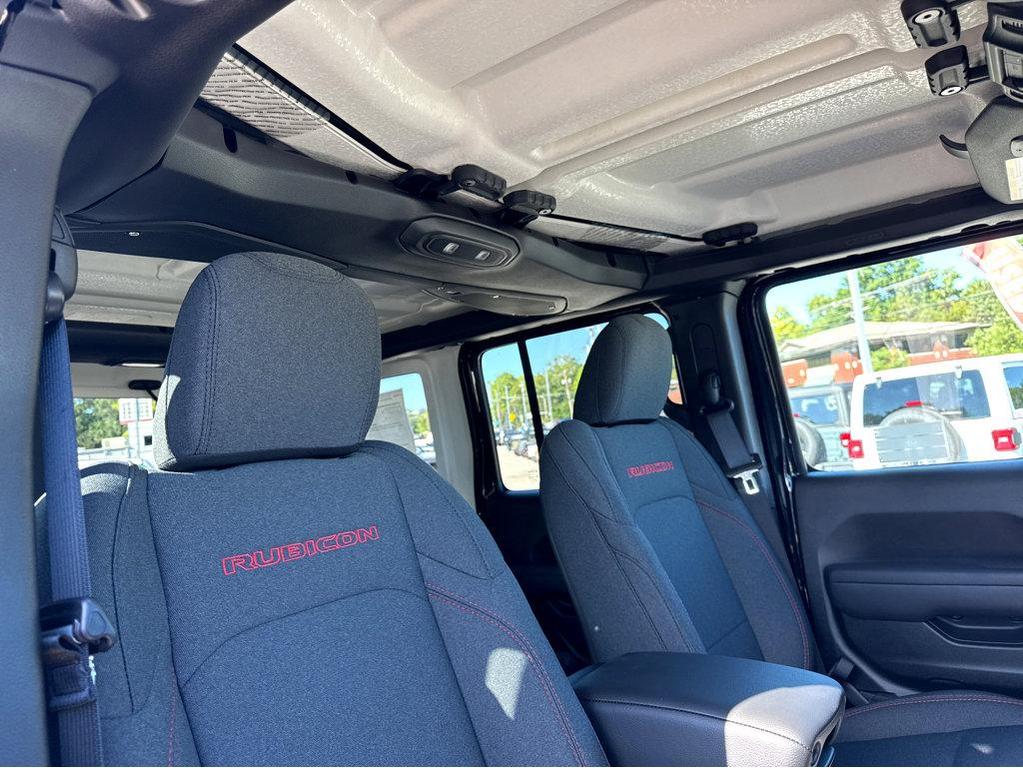 new 2025 Jeep Wrangler car, priced at $62,820