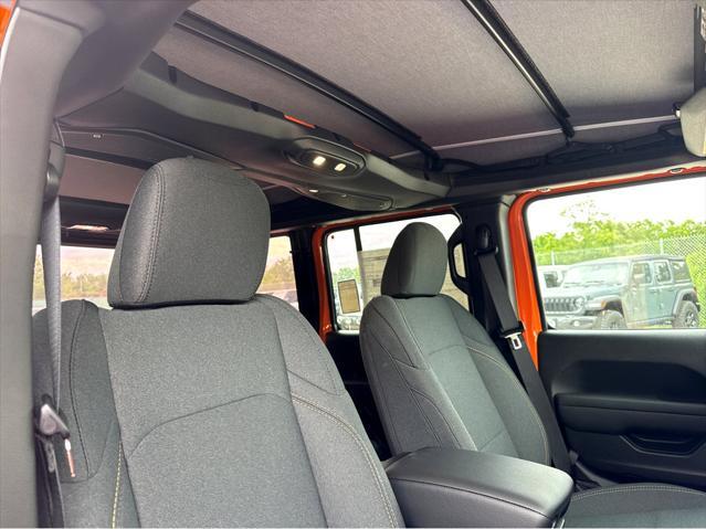 new 2025 Jeep Wrangler car, priced at $47,680