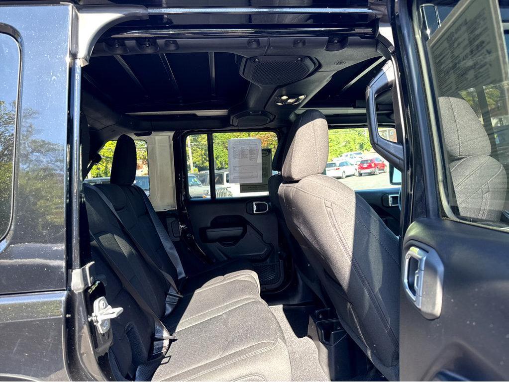 used 2021 Jeep Wrangler Unlimited car, priced at $34,700
