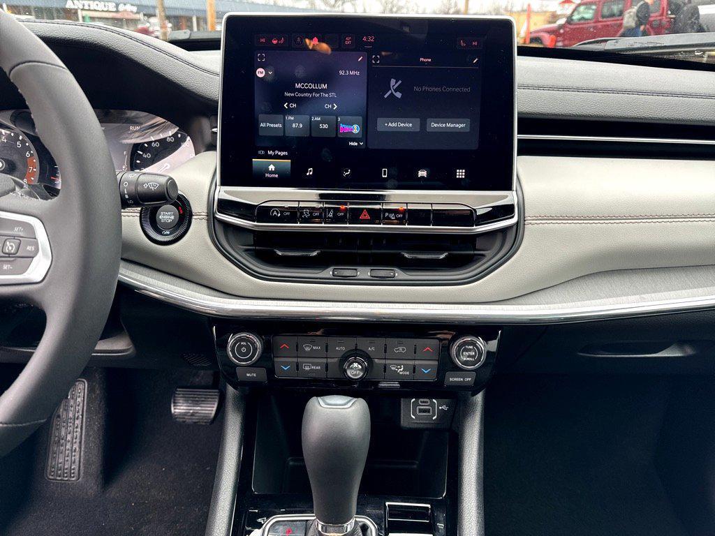new 2025 Jeep Compass car, priced at $34,835
