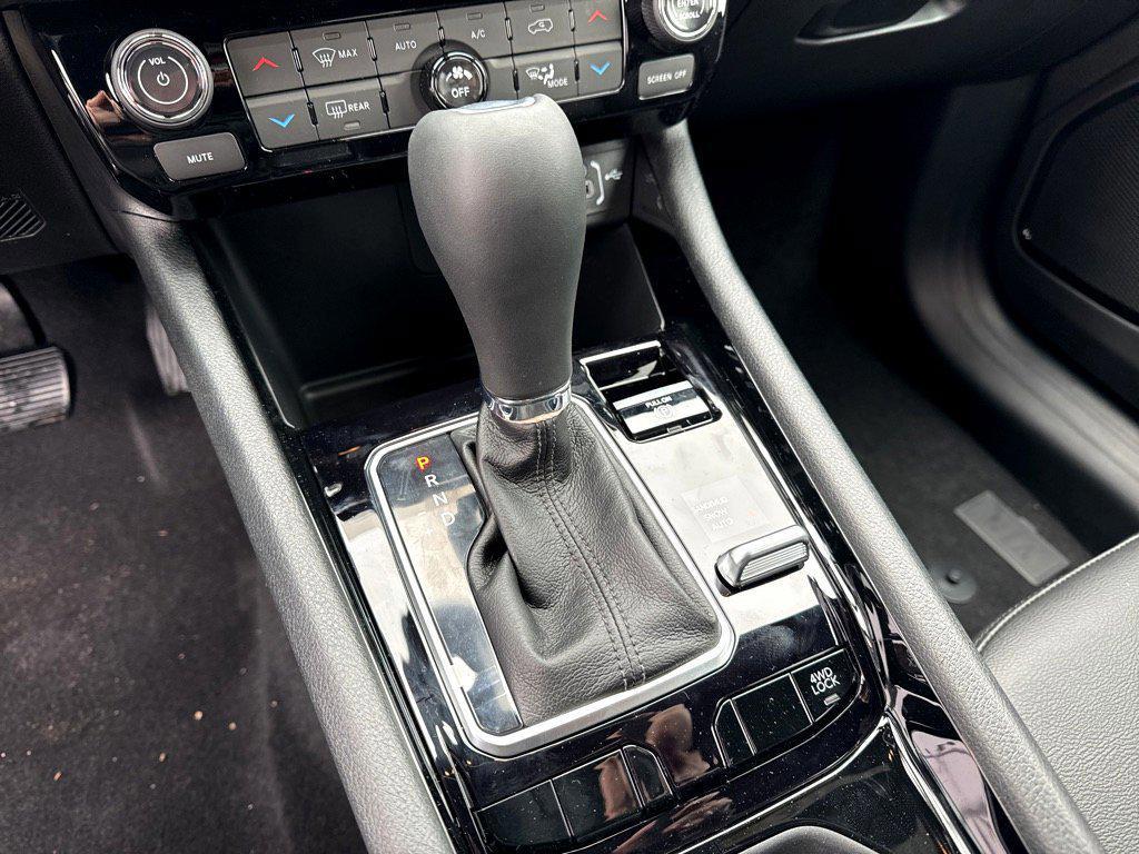 new 2025 Jeep Compass car, priced at $34,835