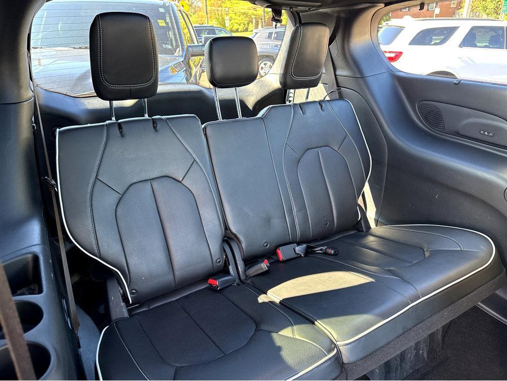 used 2021 Chrysler Pacifica car, priced at $33,600