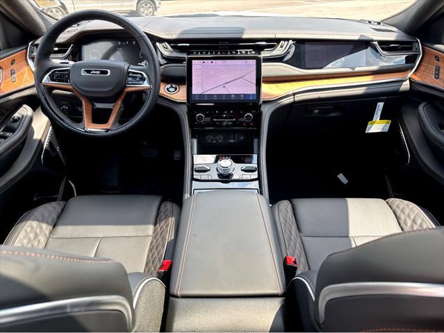 new 2025 Jeep Grand Cherokee car, priced at $68,325