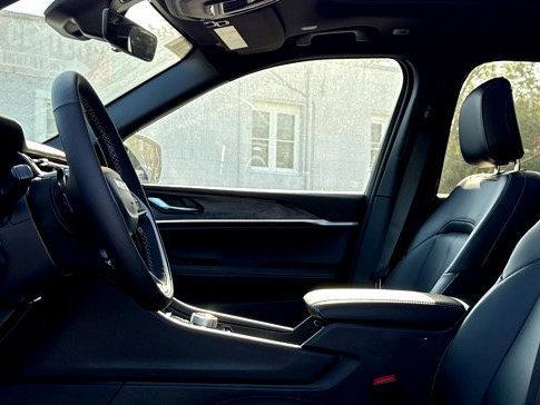 new 2025 Jeep Grand Cherokee car, priced at $53,730