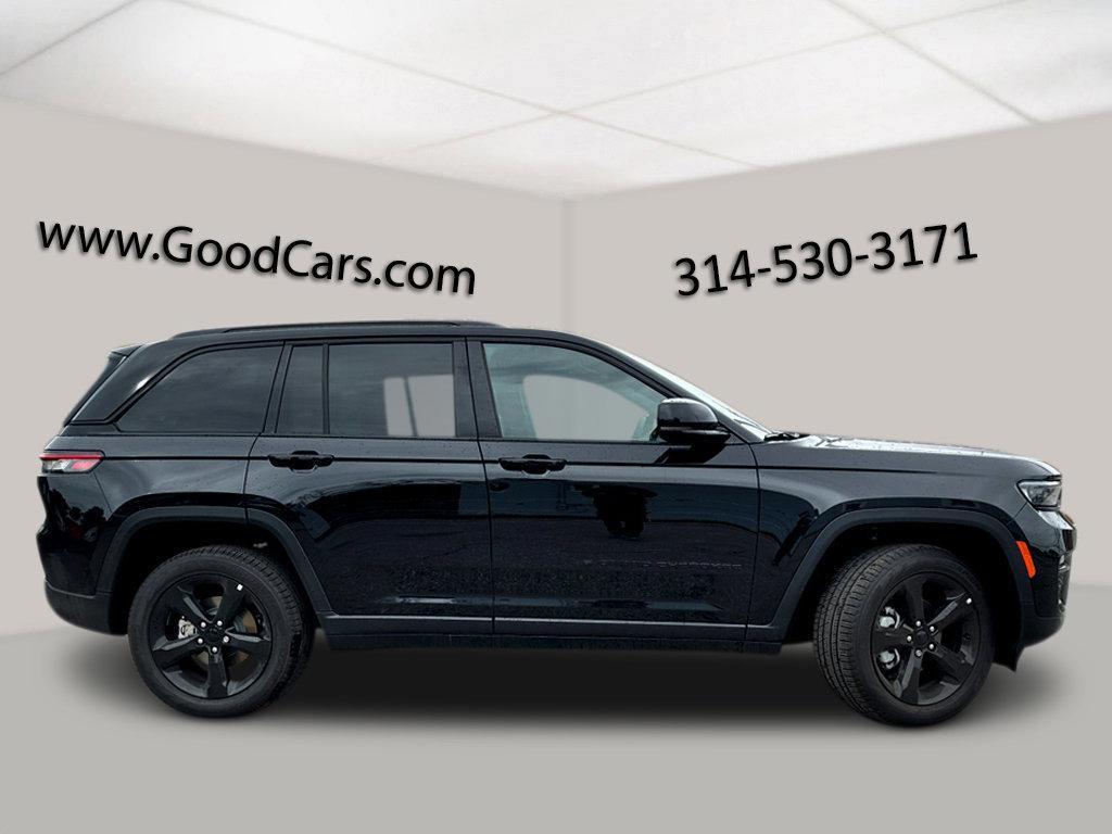 new 2025 Jeep Grand Cherokee car, priced at $53,730
