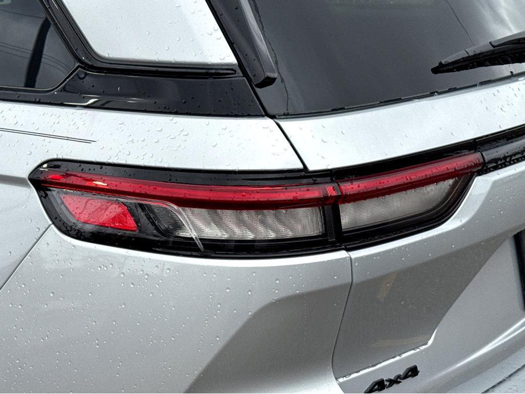 new 2025 Jeep Grand Cherokee car, priced at $53,730