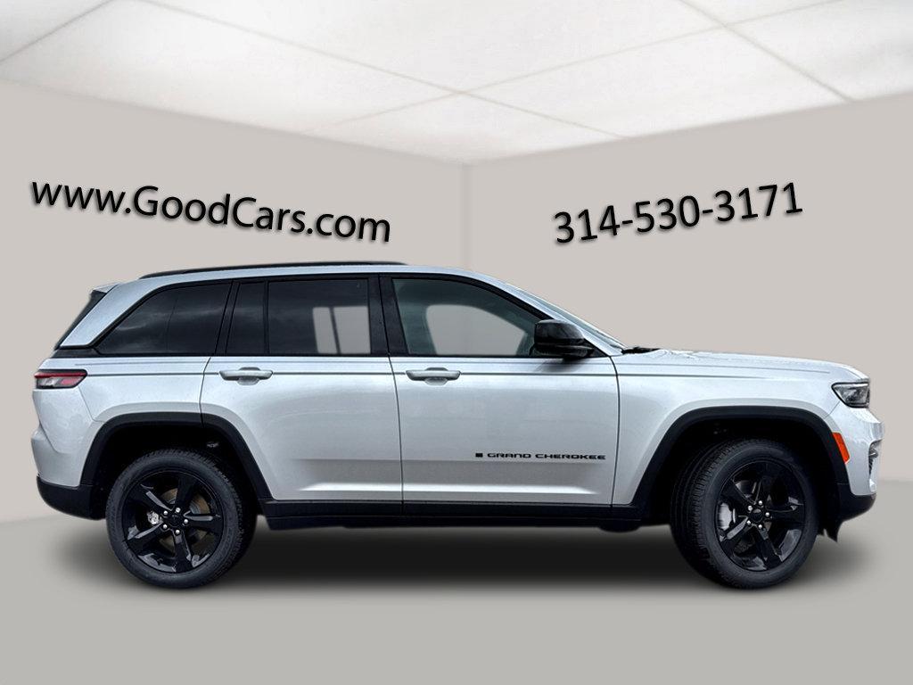 new 2025 Jeep Grand Cherokee car, priced at $53,730