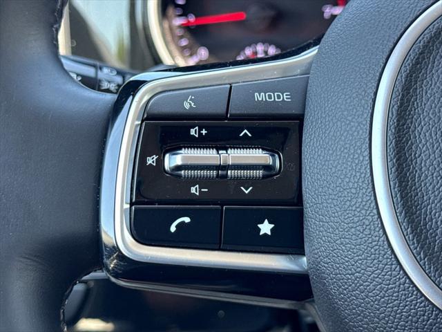 used 2022 Kia Carnival car, priced at $30,829