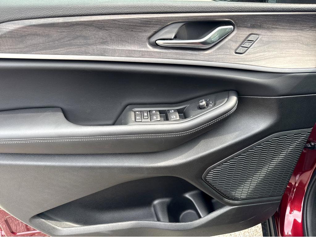 new 2025 Jeep Grand Cherokee L car, priced at $54,835