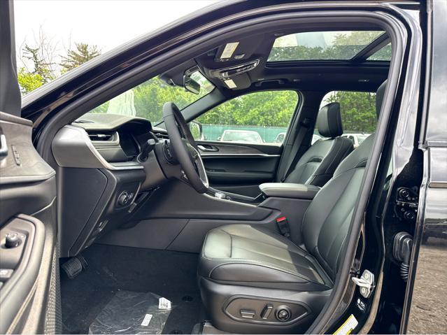 new 2025 Jeep Grand Cherokee L car, priced at $52,110