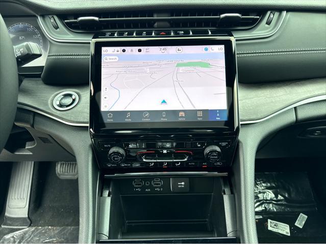 new 2025 Jeep Grand Cherokee L car, priced at $52,110