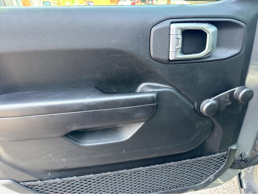 used 2020 Jeep Wrangler Unlimited car, priced at $26,799