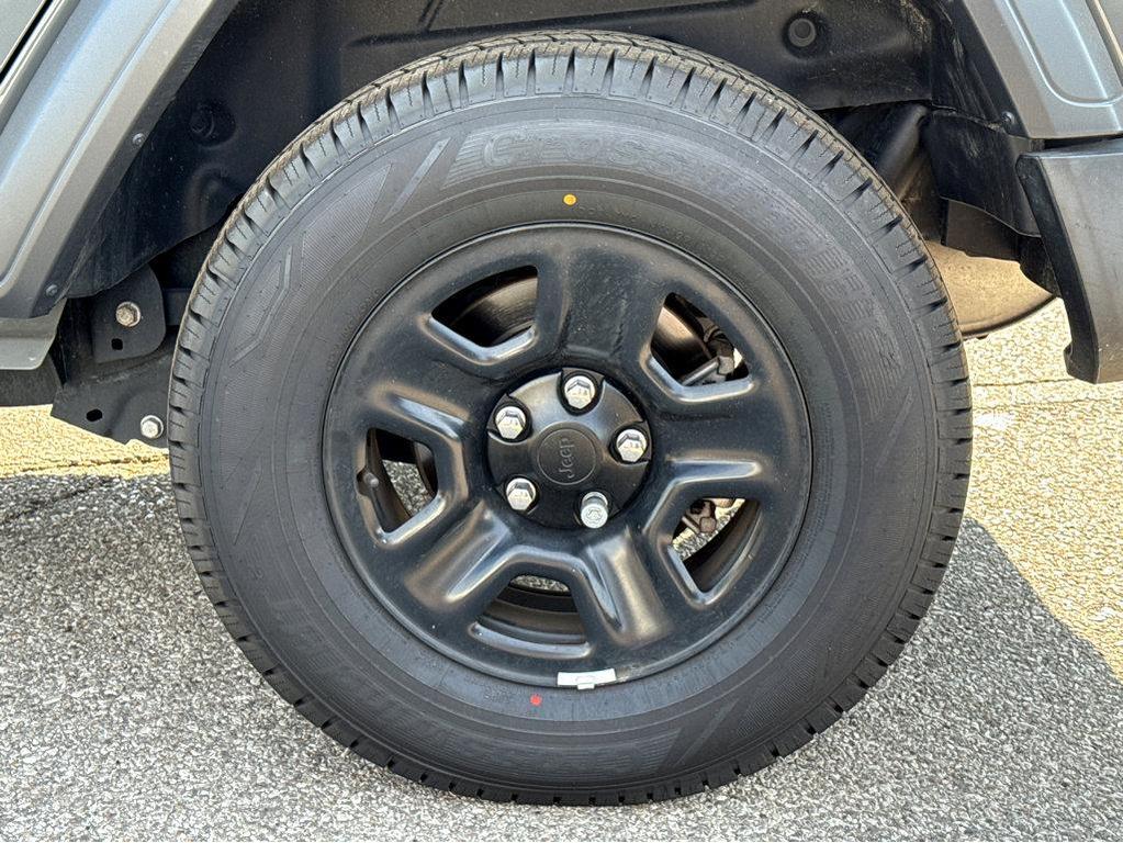 used 2020 Jeep Wrangler Unlimited car, priced at $26,799