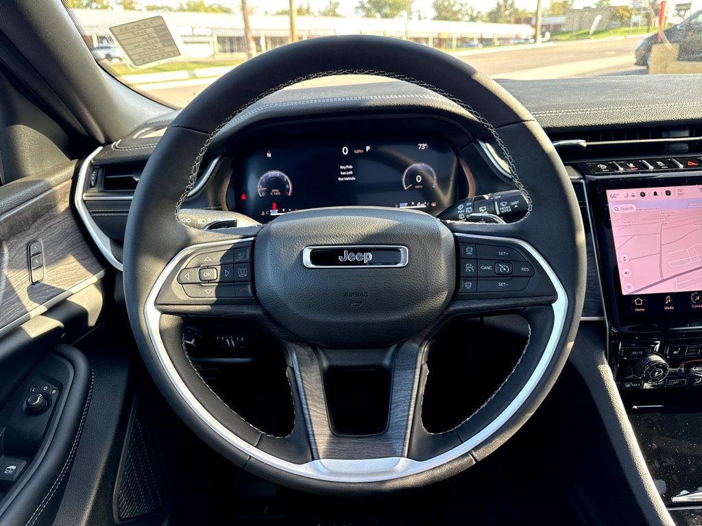 new 2025 Jeep Grand Cherokee car, priced at $49,415