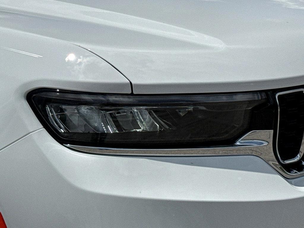 new 2025 Jeep Grand Cherokee car, priced at $49,415
