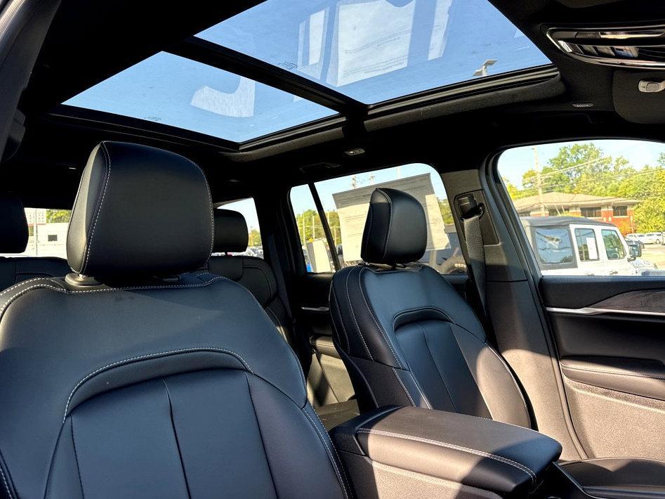 new 2025 Jeep Grand Cherokee car, priced at $49,415