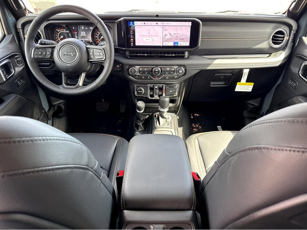 new 2025 Jeep Gladiator car, priced at $48,685