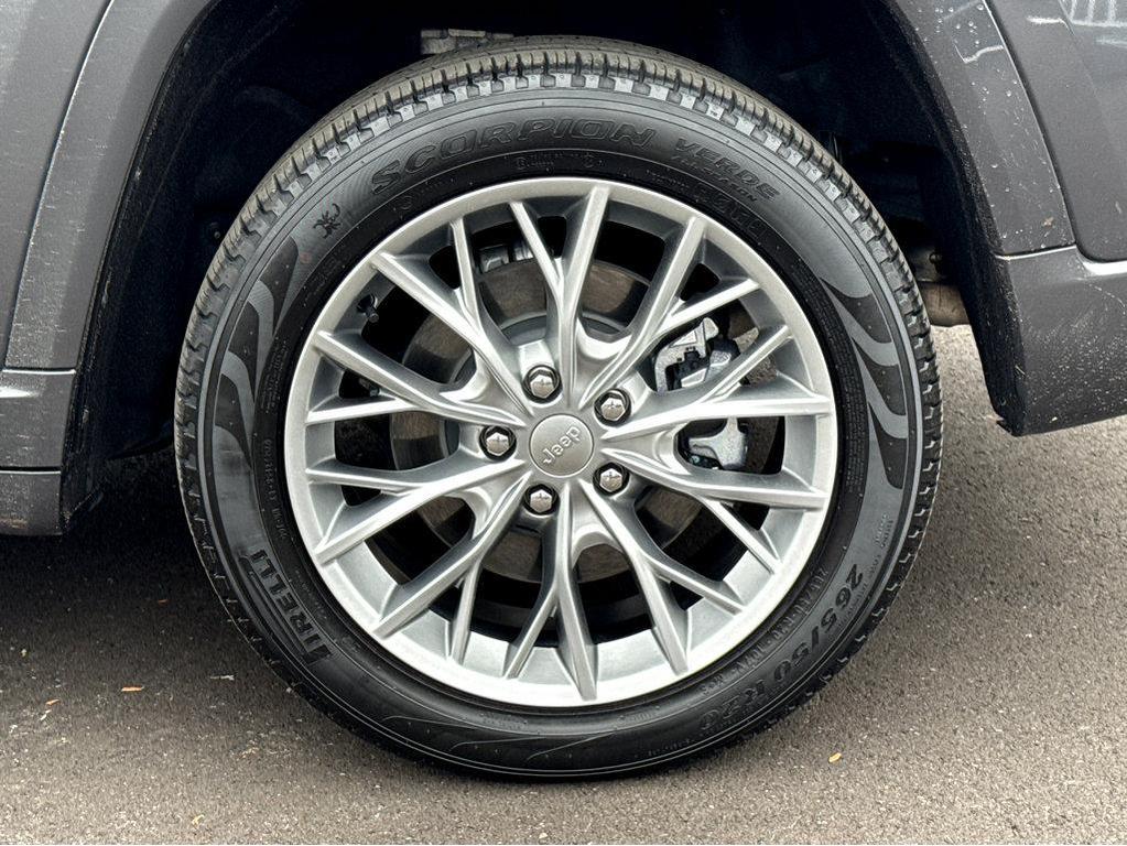 used 2022 Jeep Grand Cherokee 4xe car, priced at $38,500