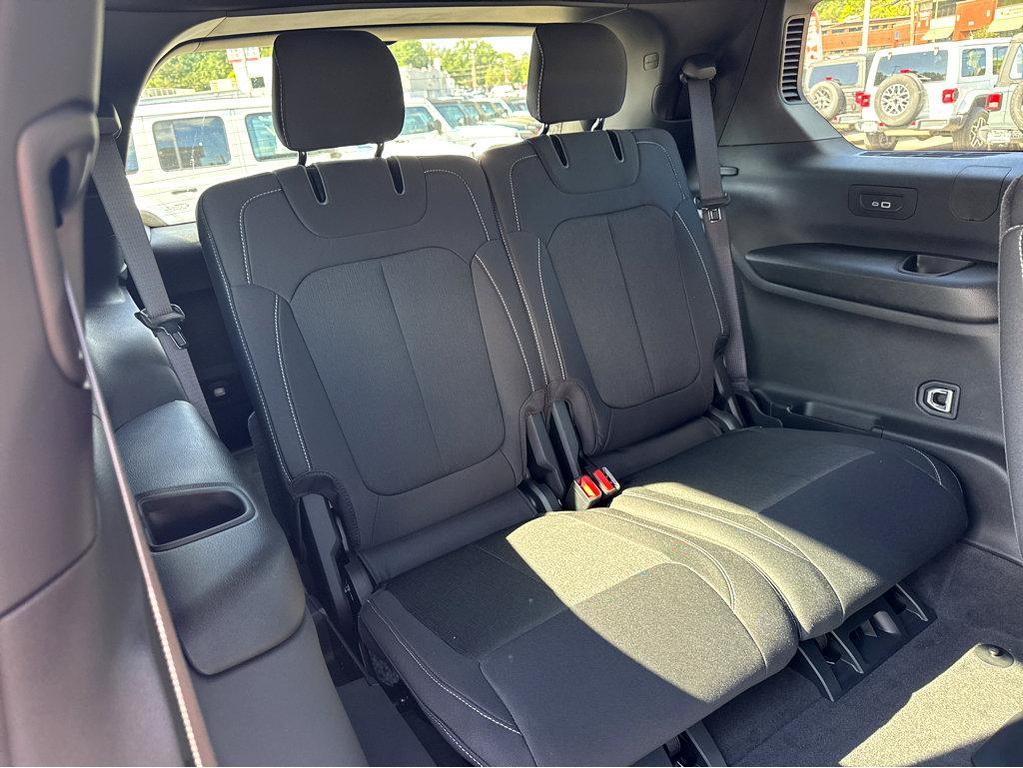 new 2025 Jeep Grand Cherokee L car, priced at $45,920