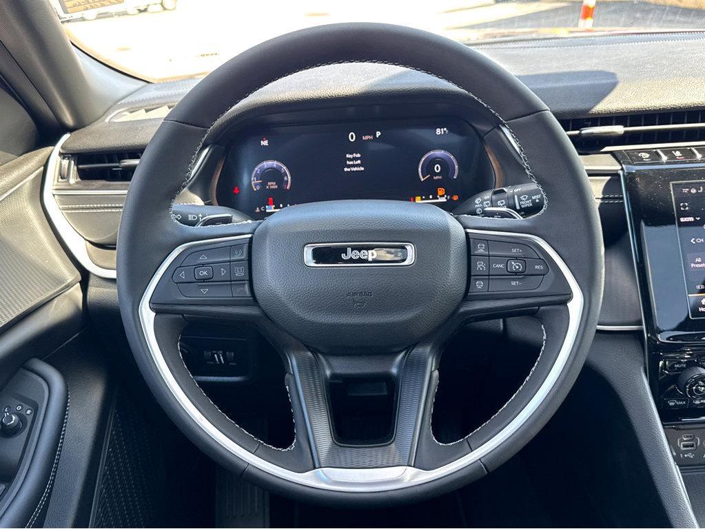 new 2025 Jeep Grand Cherokee L car, priced at $45,920