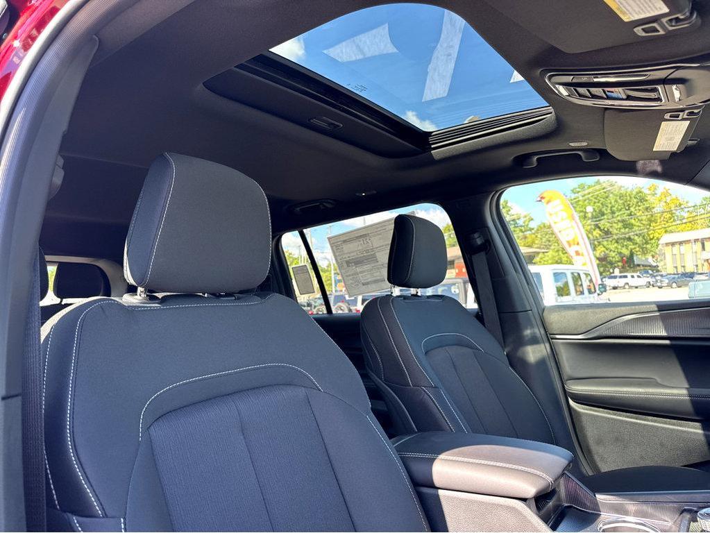 new 2025 Jeep Grand Cherokee L car, priced at $45,920