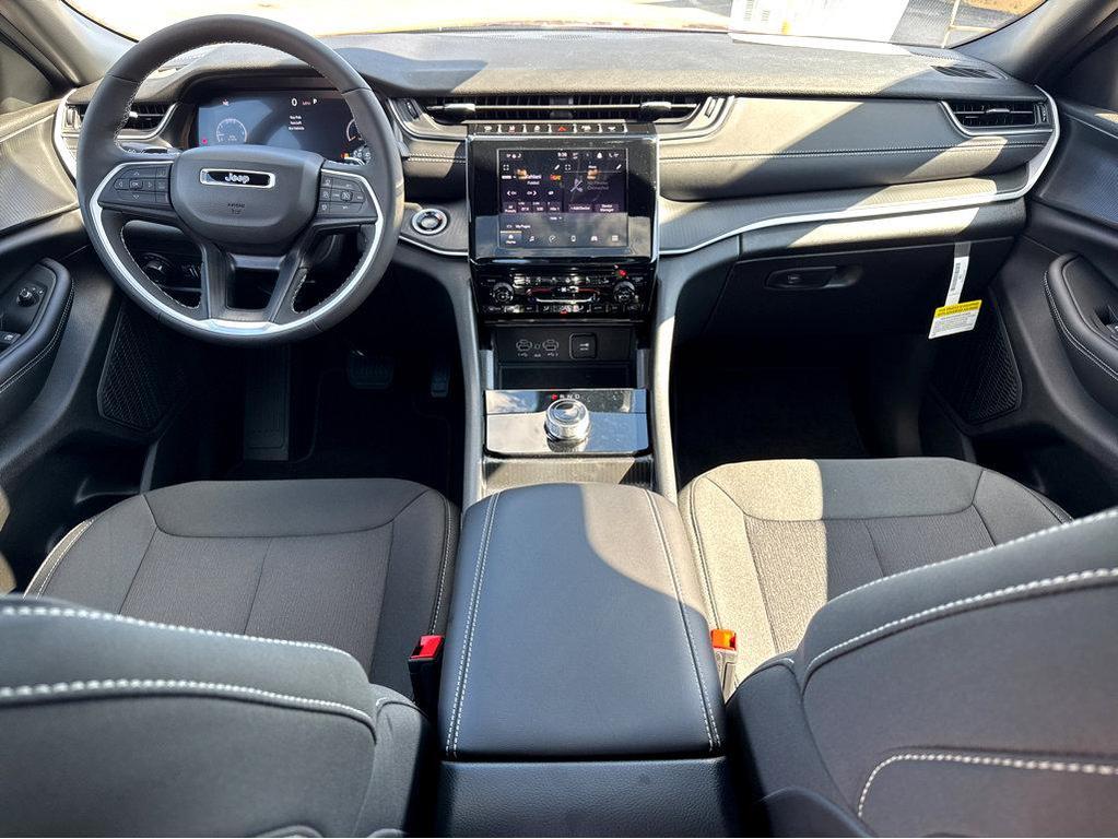 new 2025 Jeep Grand Cherokee L car, priced at $45,920