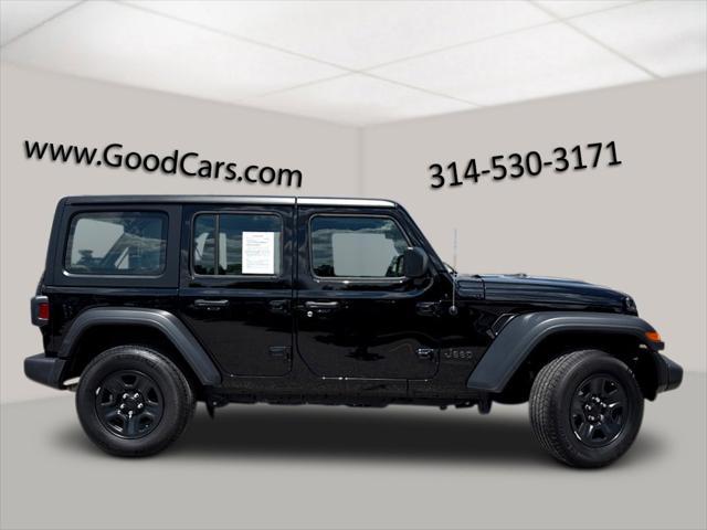 used 2022 Jeep Wrangler Unlimited car, priced at $31,141