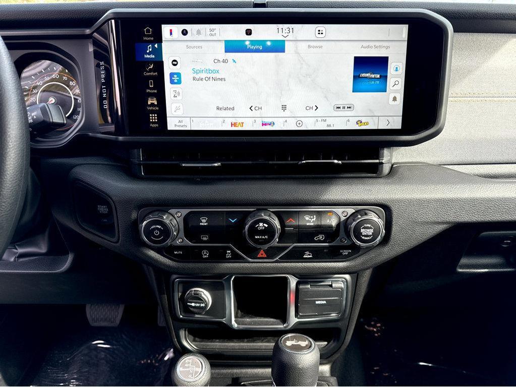 new 2025 Jeep Wrangler car, priced at $43,580
