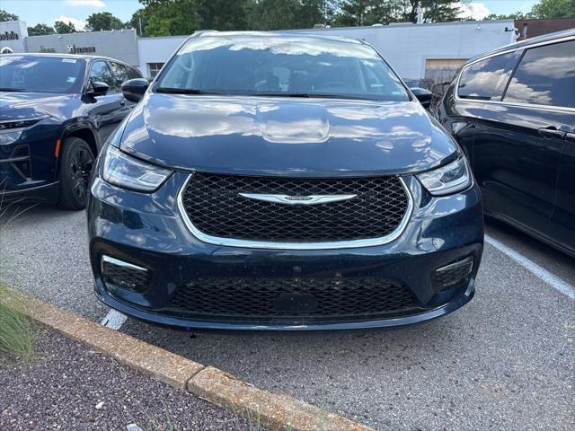 used 2023 Chrysler Pacifica car, priced at $24,986