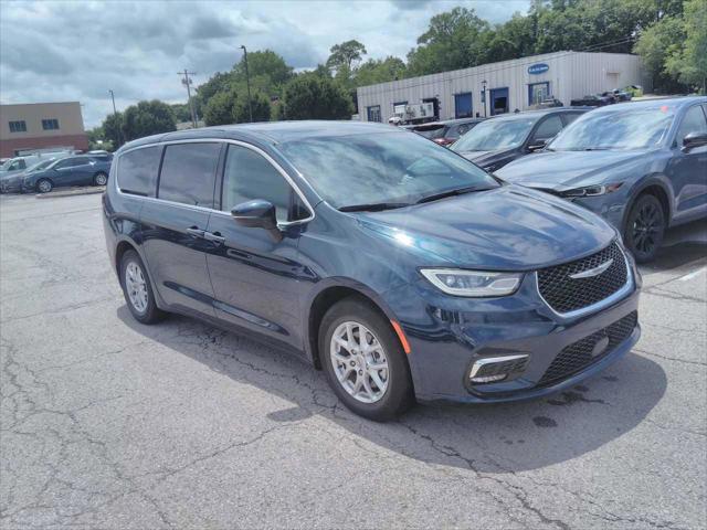 used 2023 Chrysler Pacifica car, priced at $24,986