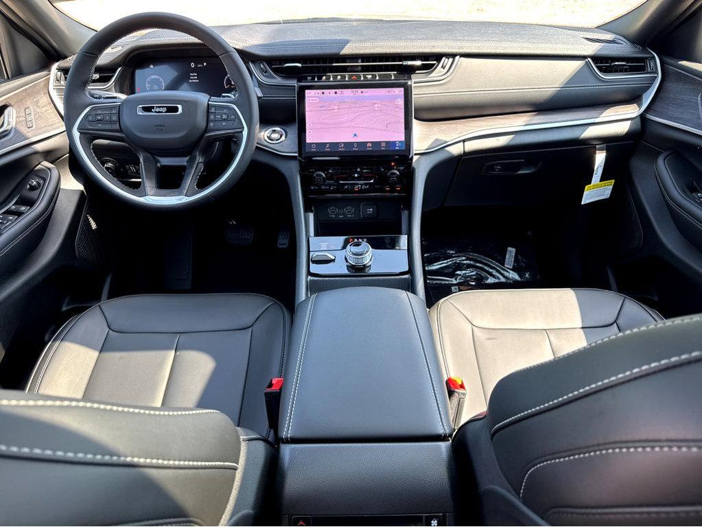 new 2025 Jeep Grand Cherokee L car, priced at $52,110