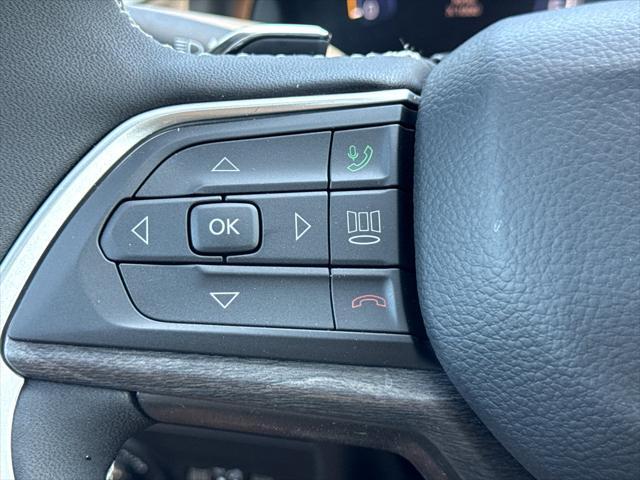 new 2025 Jeep Grand Cherokee L car, priced at $52,110