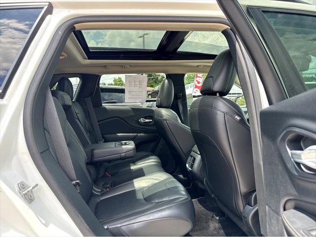 used 2016 Jeep Cherokee car, priced at $13,995