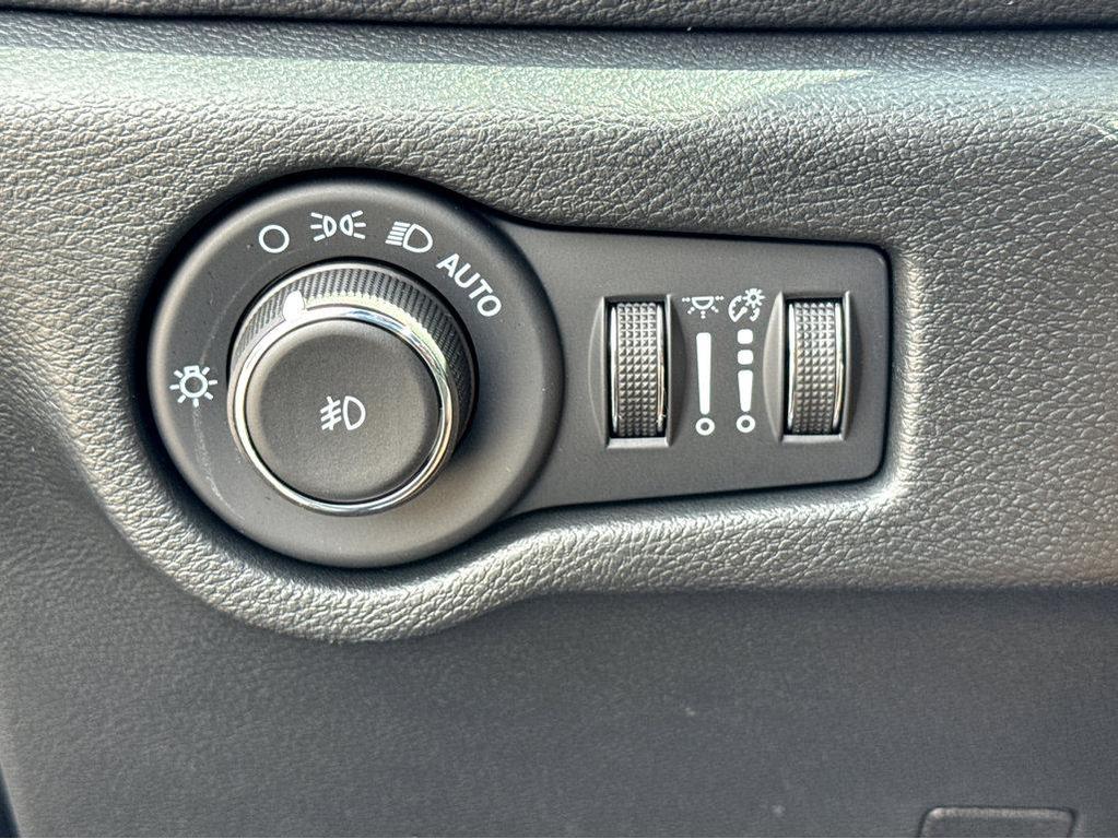 new 2026 Chrysler Pacifica car, priced at $44,460