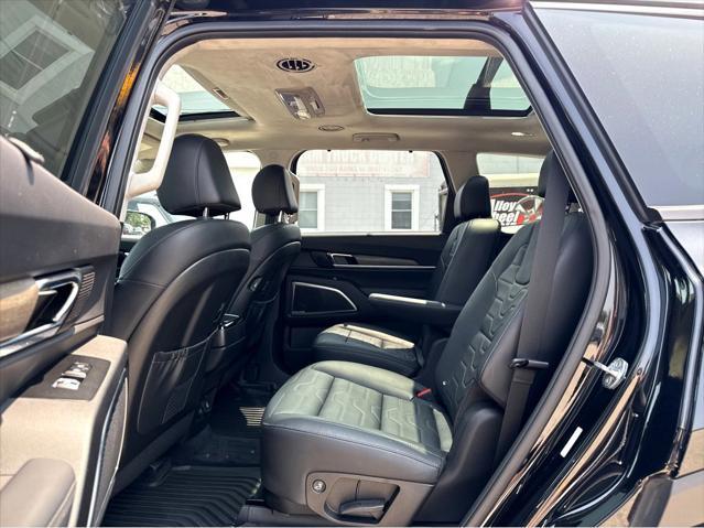 used 2022 Kia Telluride car, priced at $37,608