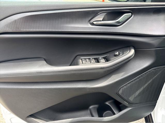 new 2025 Jeep Grand Cherokee L car, priced at $48,135
